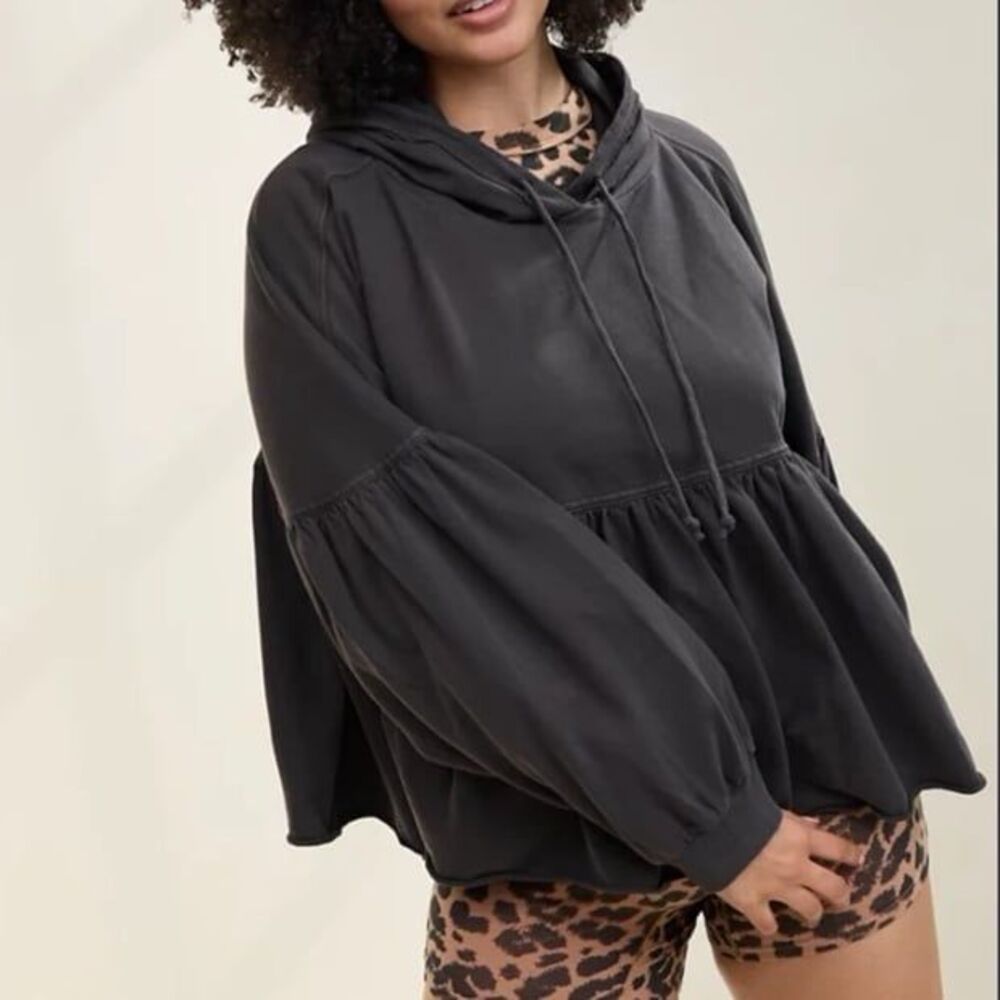 Aerie Charcoal Gray Hooded Peplum Tiered Hem Sweatshirt Size Medium